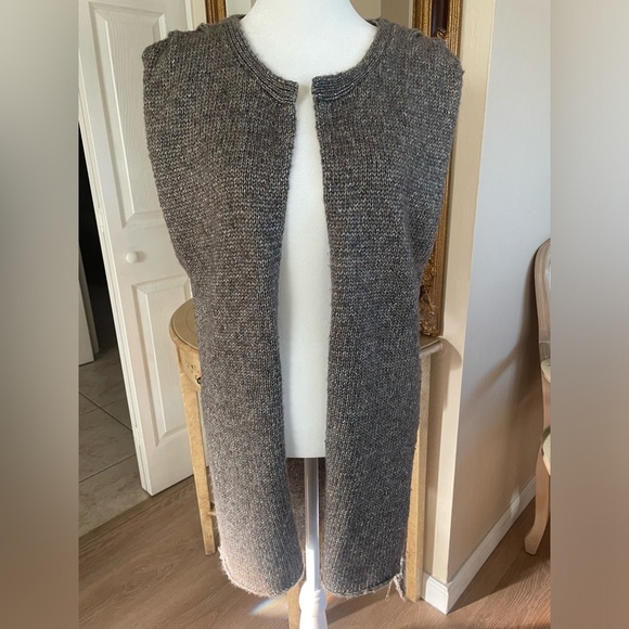 SevenTimesSeven Metallic Knit Sweater Vest - Size M - Picture 1 of 3